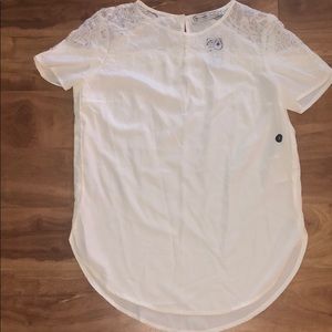 Abercrombie & Fitch top